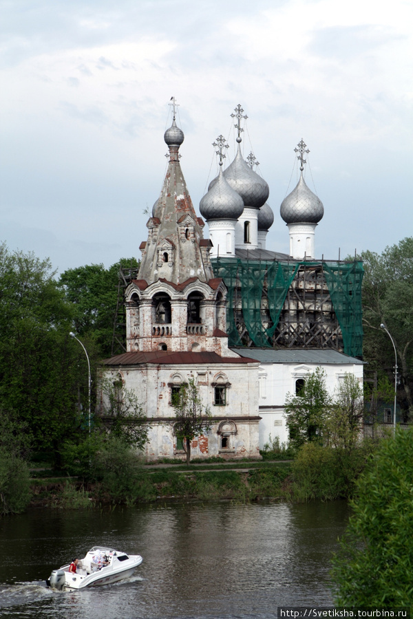 Церковь на другом берегу Вологда, Россия