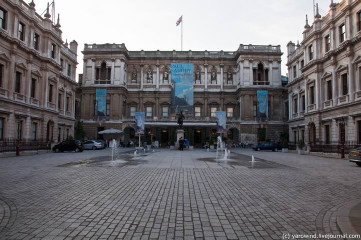 Королевская академия художеств Лондон, Великобритания