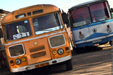 Большинству автобусов далеко за двадцать. Больше всего 672-х ПАЗиков, которые и обслуживают десять городских маршрутов. Для междугородных перевозок используют мягкие львовские автобусы и относительно новые ПАЗ 4234, хотя и им десяток лет наберется.