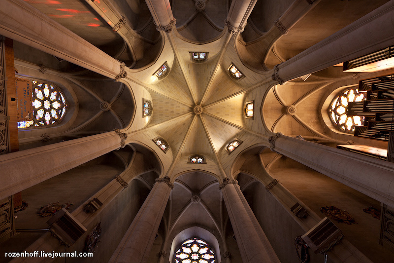 Свод купола верхней части Барселона, Испания