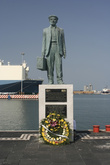 Памятник всем испанским эмигрантам, прибывшим в Мексику через порт Веракрус