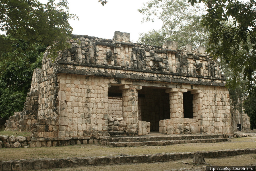 Равный Чичен-Итце Ушмаль, Мексика