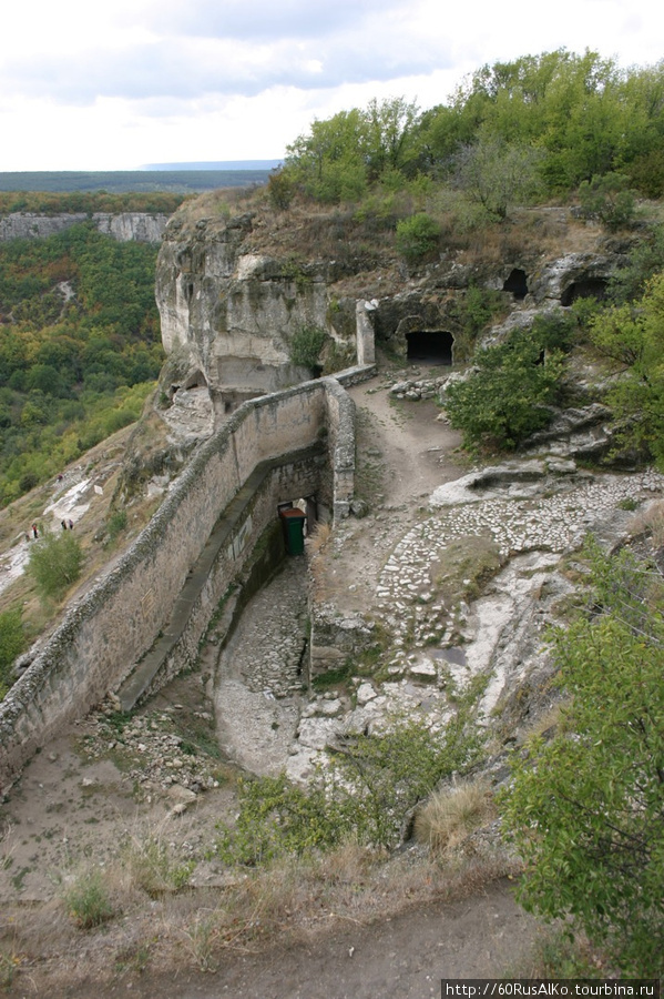 2010 Сентябрь. Бахчисарай - Чуфут-Кале пещерный город Бахчисарай, Россия