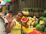 Продавщица фруктов