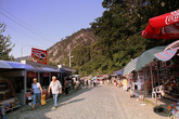 Пешеходная зона до монастыря представляет собой базар