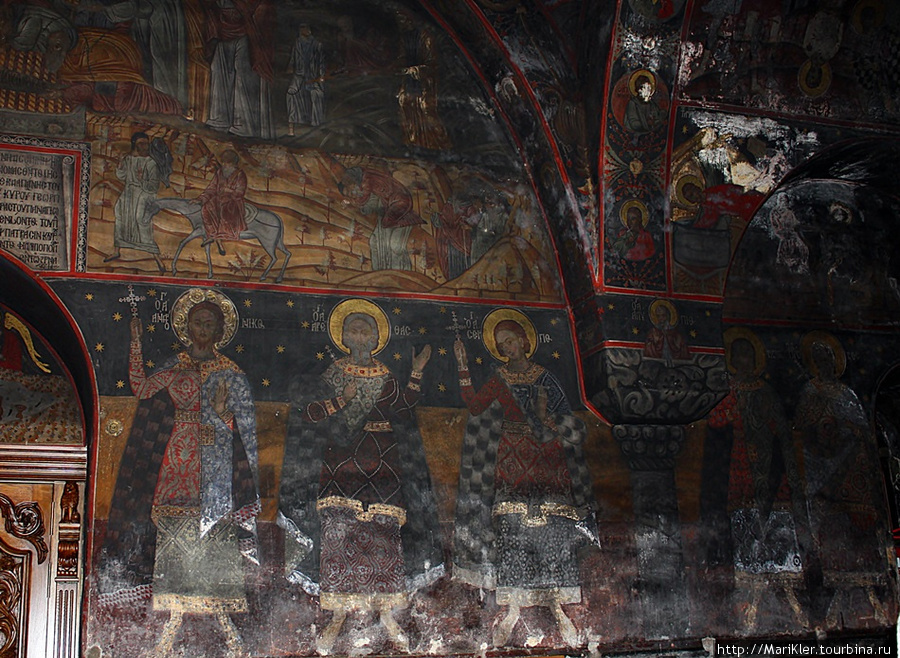 Фреска при входе в церковь Пловдивская область, Болгария