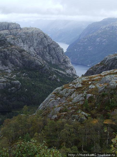 Виды открывающиеся по пути на Пульпит Рок Норвегия