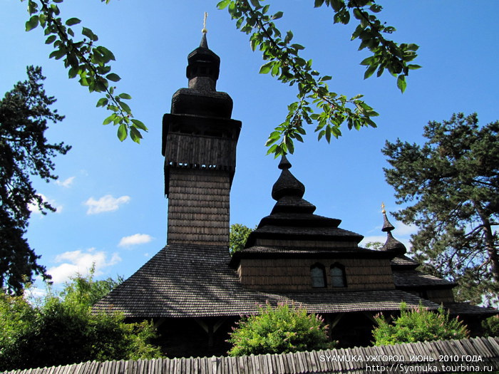 Деревянная церковь XVIII века. Ужгород, Украина