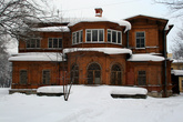 Боковой фасад дачи Громова в Лопухинском саду.
