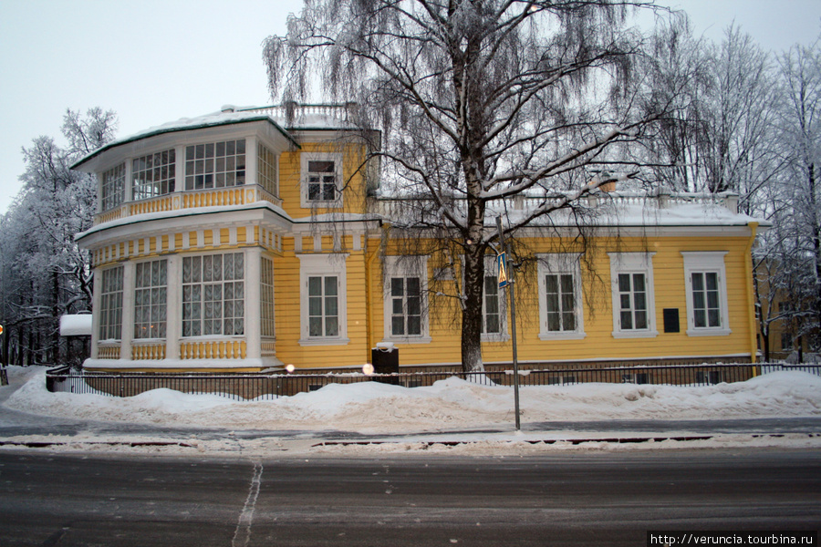 Дом, в котором жил Пушкин в Царском селе в медовый месяц. Санкт-Петербург, Россия
