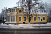 Дом, в котором жил Пушкин в Царском селе в медовый месяц.