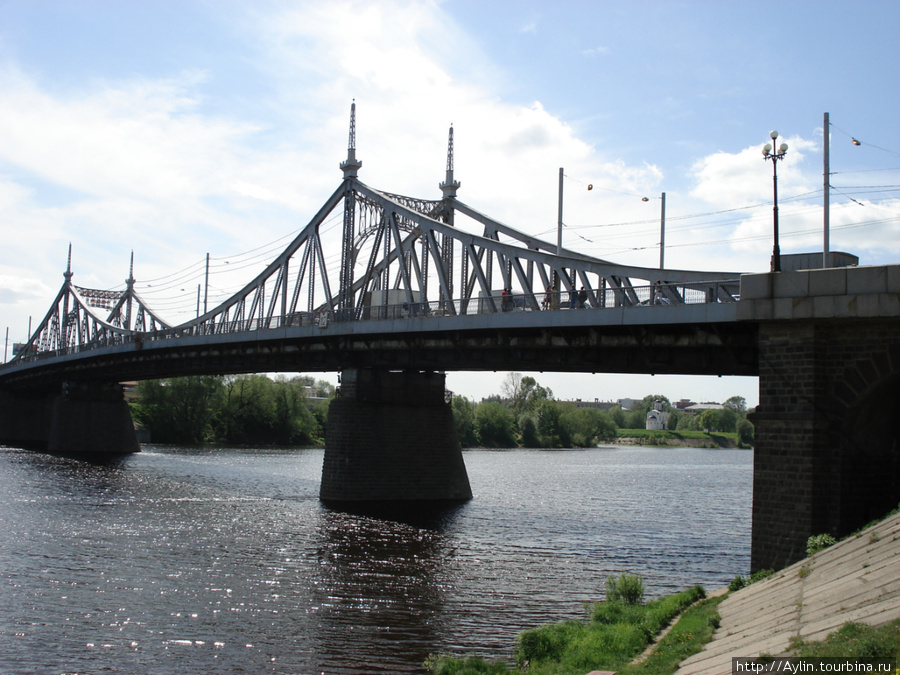 Мост, ставший уже символом Твери Тверь, Россия