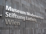 Здание музея — не что иное, как бывший гитлеровский бункер