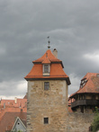 Ротенбург полностью окружен крепостной стеной
