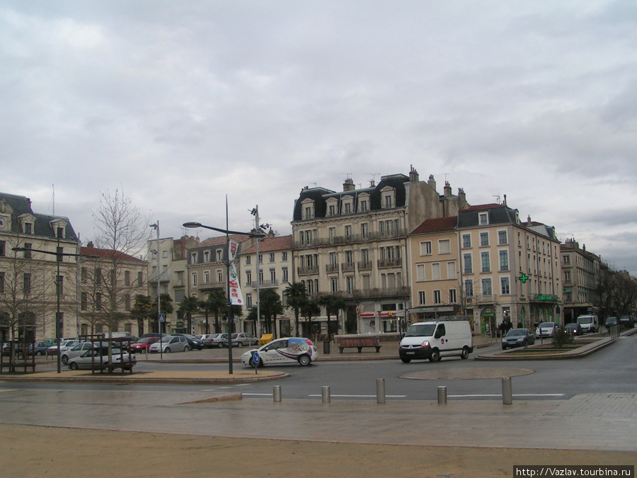 Площадь Валанс, Франция