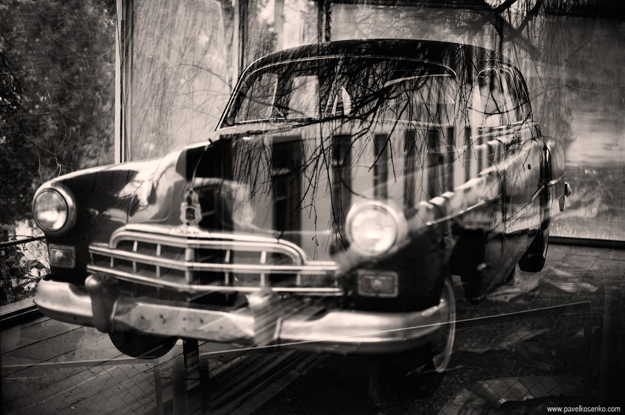 Правительственный автомобиль Артёма Ивановича Микояна, музей братьев Микоян, Санаин. Армения