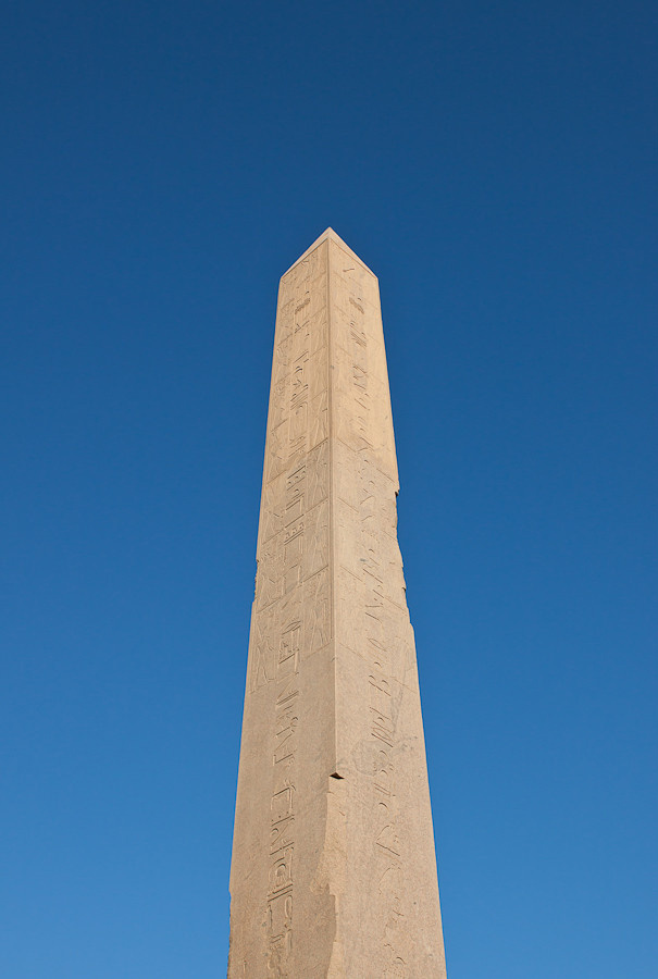 Самый большой обелиск Луксор, Египет