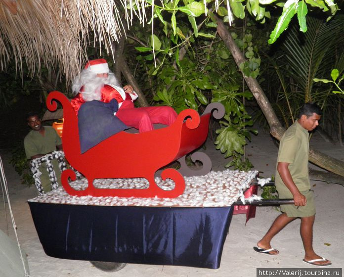 Санта Клаус он и на Мальдивах Санта Клаус Мальдивские острова