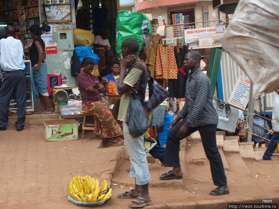 Магазины без конца и краю... Кампала, Уганда