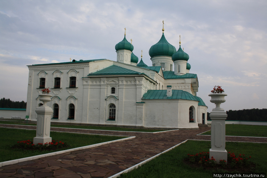 Александро-Свирский монастырь Лодейное Поле, Россия