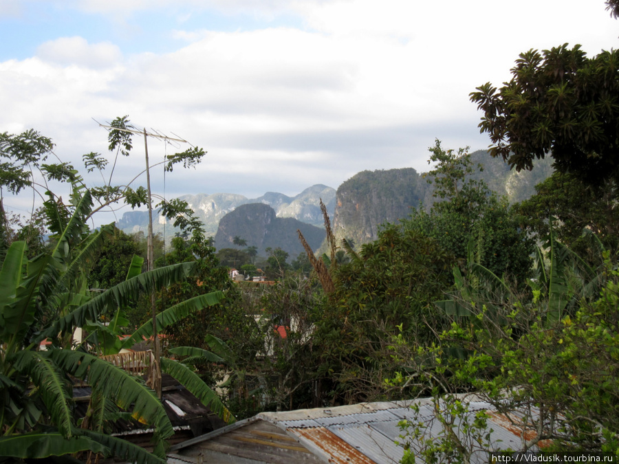 вид с крыши Виньялес, Куба
