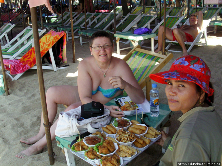 Пляжный бар (от местного производителя) Паттайя, Таиланд