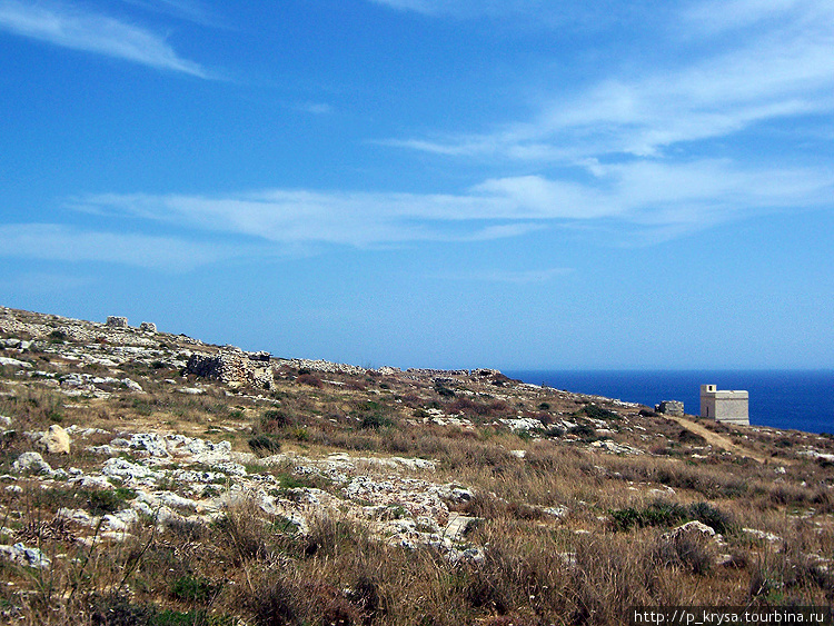 Берега недалеко от гротов Зуррик, Мальта