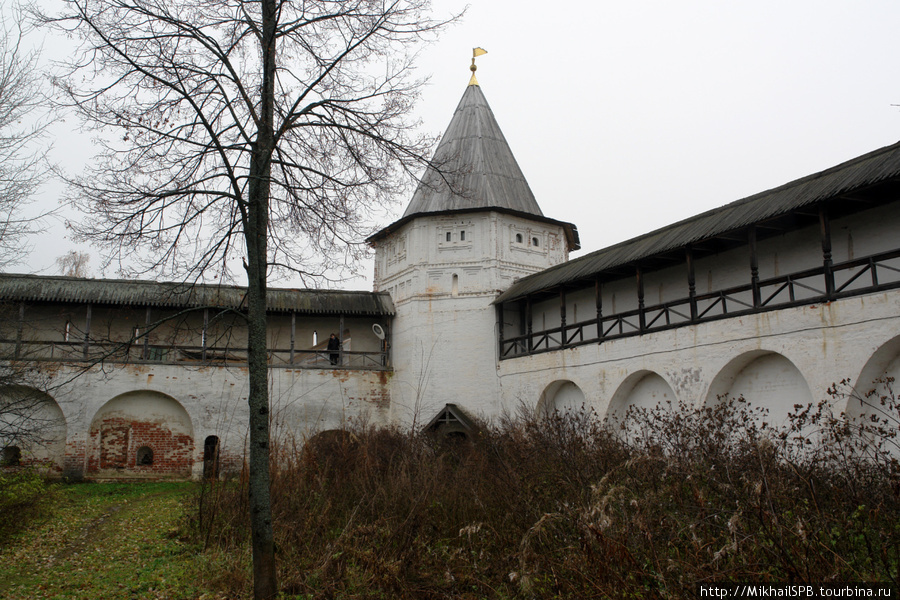 Крепостные стены и башни, XVII—XVIII в. Переславль-Залесский, Россия