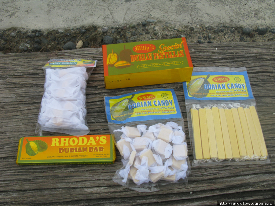 Продукты из дуриана (конфеты, пастила и прочее). Давао, Филиппины