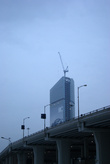 новая башня над мостом
