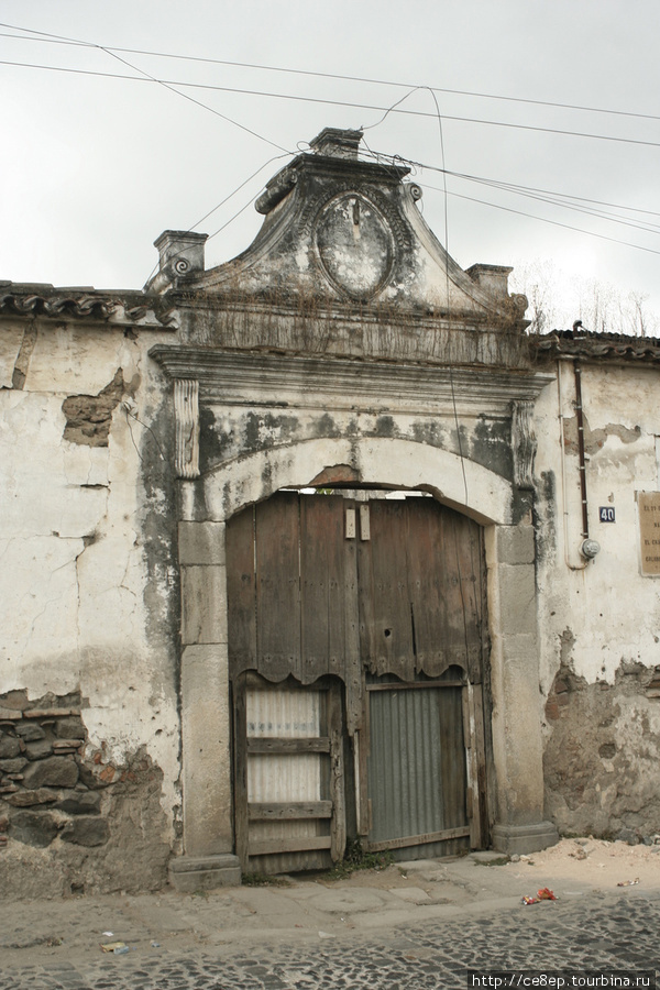 Интересные развалины Антигуа, Гватемала