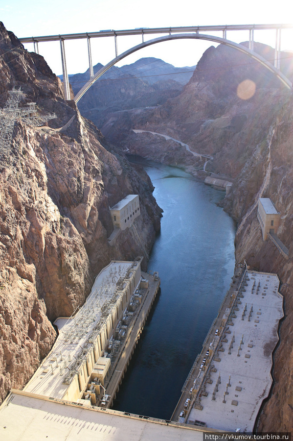 Hoover Dam: одно из величайших сооружений 20 века Лас-Вегас, CША