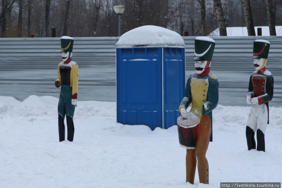 Зимние остатки усадьбы Воронцовых Москва, Россия