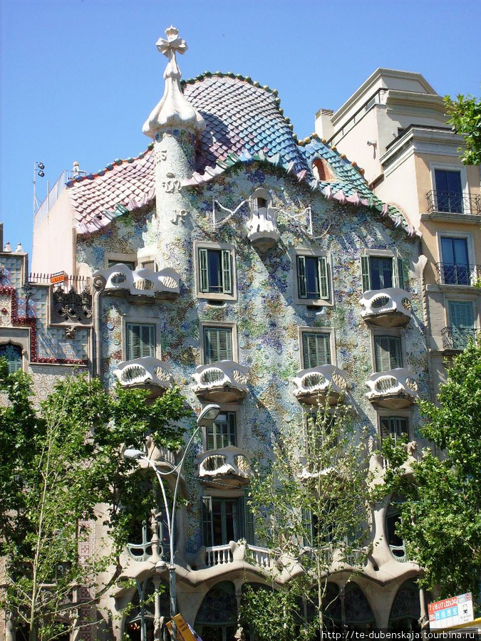 Дом Батльо, ныне частный музей Гауди. Барселона, Испания