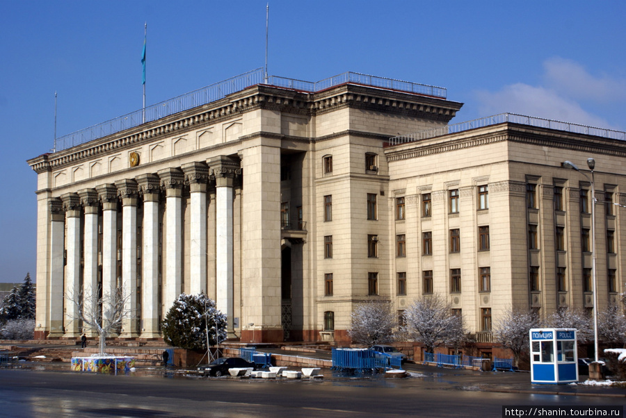 Дом правительства Алматы, Казахстан