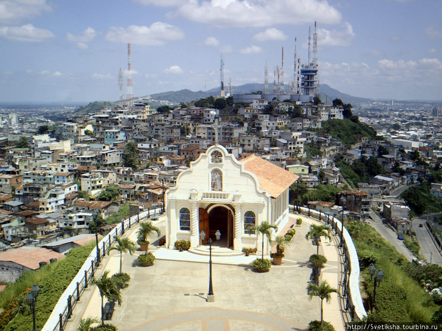 Вид с самой высокой точки города Гуаякиль, Эквадор