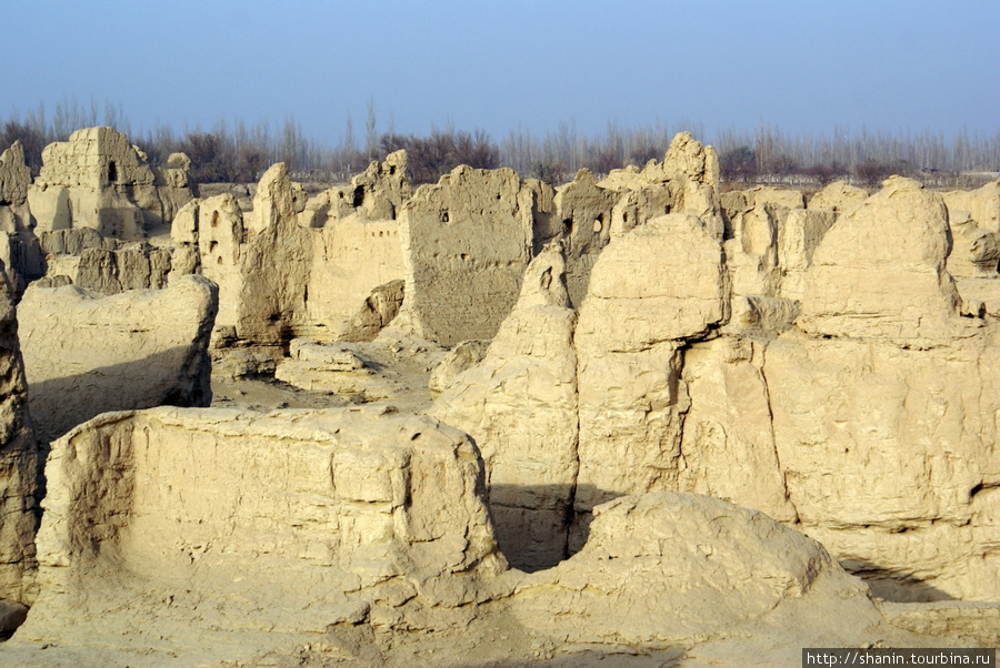 Руины города Цзяохэ Турфан, Китай