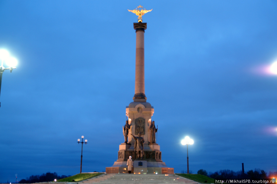Памятник 1000-летия г.Ярославль. Ярославль, Россия