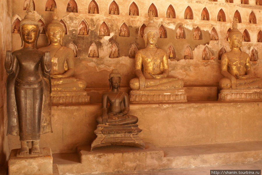 Будды Вьентьян, Лаос