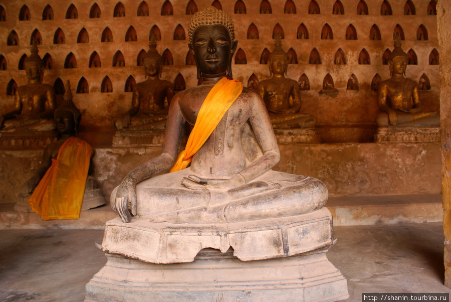 Будда Вьентьян, Лаос