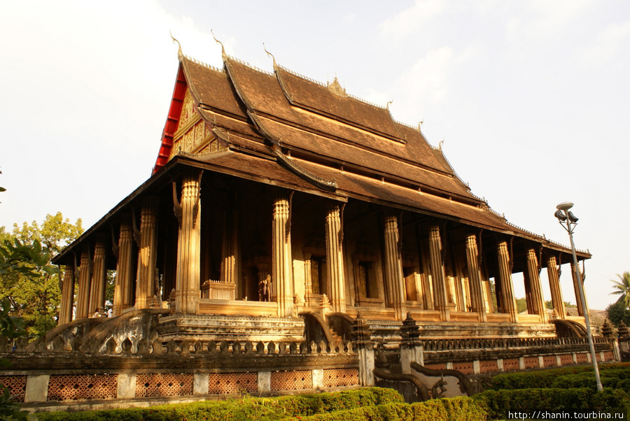 Храм в мгонастыре Хо Пра Кео Вьентьян, Лаос