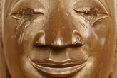 Лицо бронзового Будды