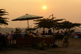 Закат на берегу Меконга