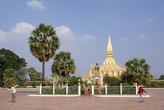 храм Пха Тхат Луанг во Вьентьяне