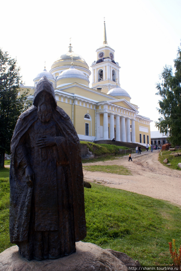 Нилова Пустынь Светлица (Нило-Столбенская пустынь), Россия