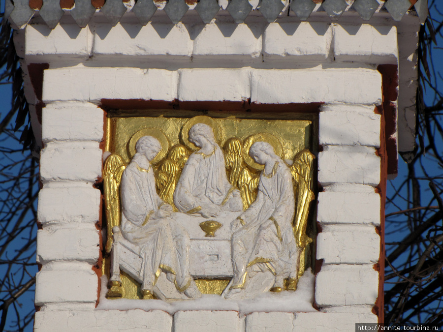 Входные врата монастыря. Фрагмент. Рязань, Россия