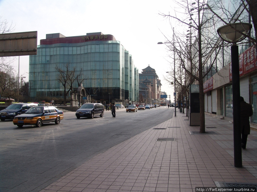 Архитектура центрального Пекина (район ул. Ванфуджин) Пекин, Китай