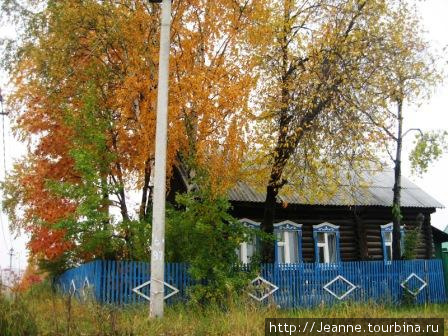 Домик в центре современного микрорайона в Сургуте. Сургут, Россия