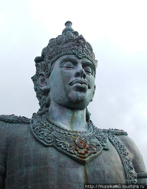 Часть монумента. Бог Шива. Бали, Индонезия