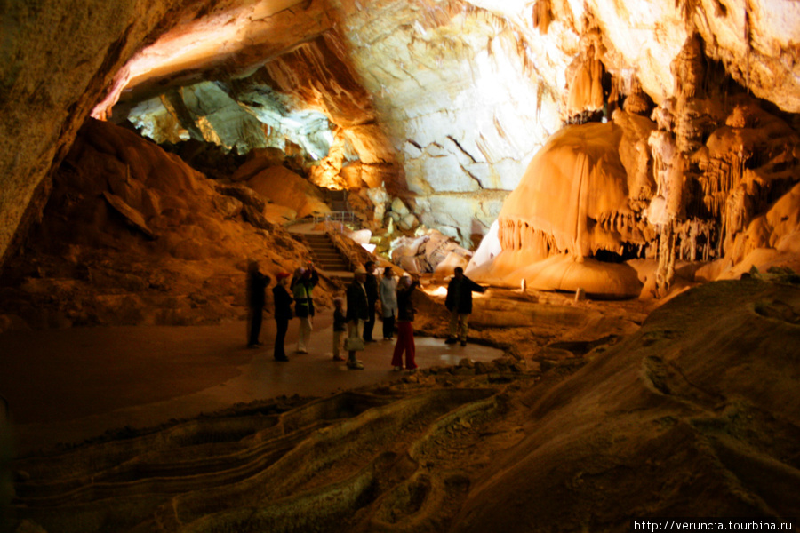 Мраморная пещера. Республика Крым, Россия